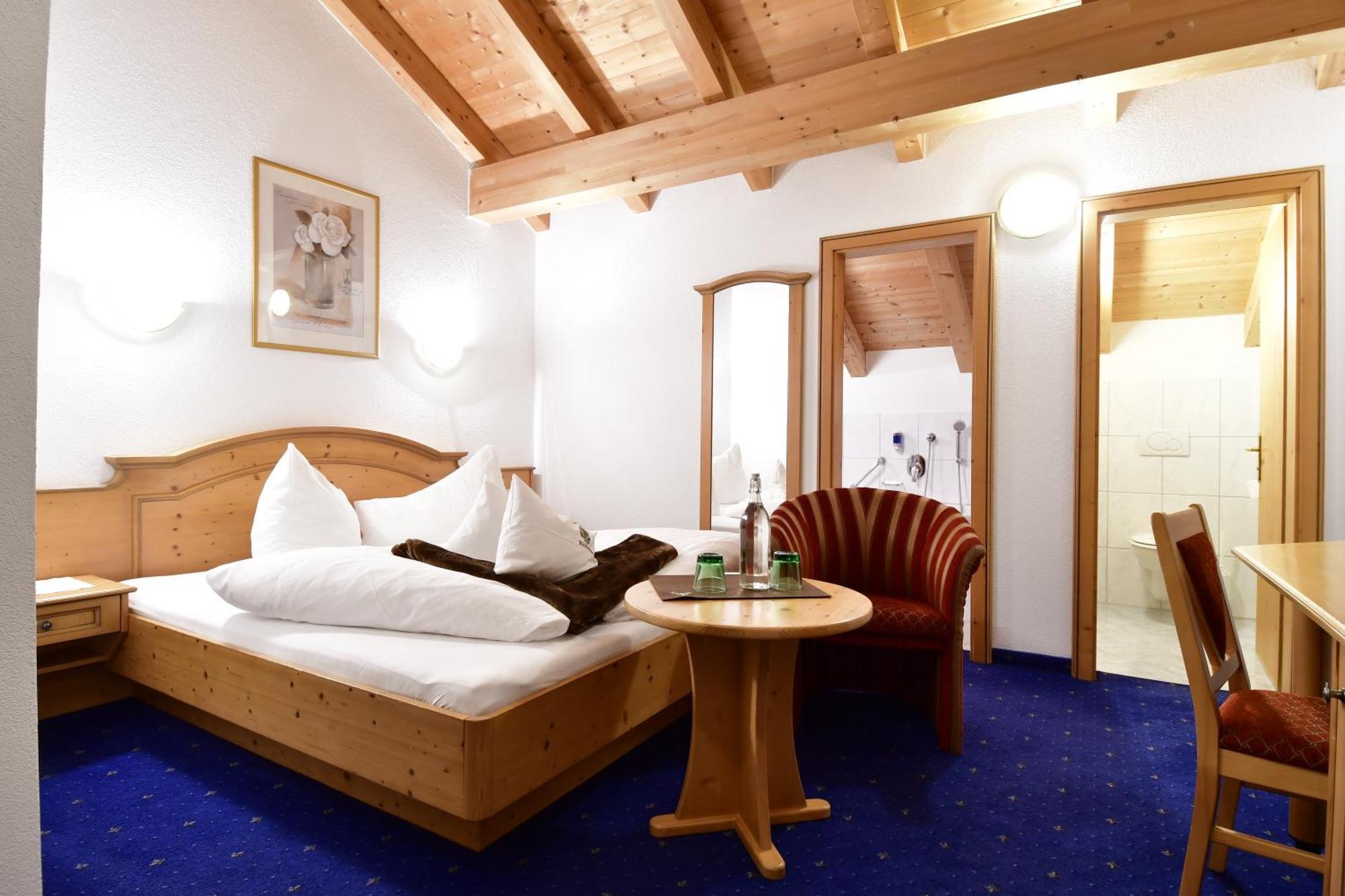 Hotel Hoellroah Kappl  Dış mekan fotoğraf