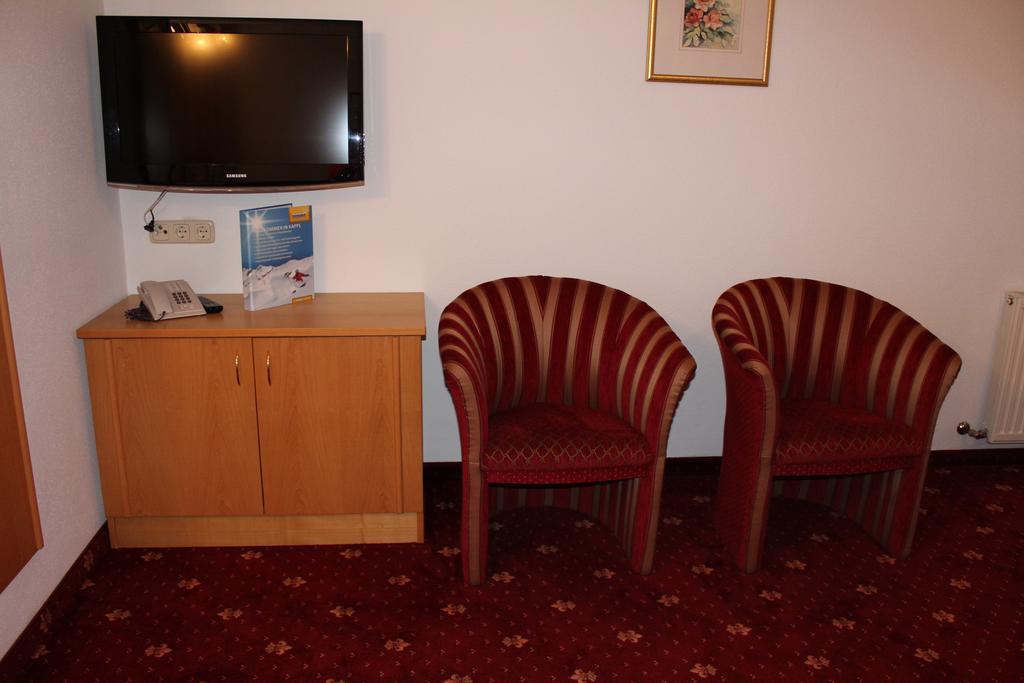 Hotel Hoellroah Kappl  Oda fotoğraf