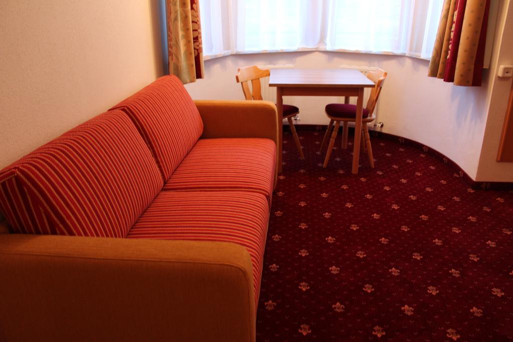 Hotel Hoellroah Kappl  Oda fotoğraf